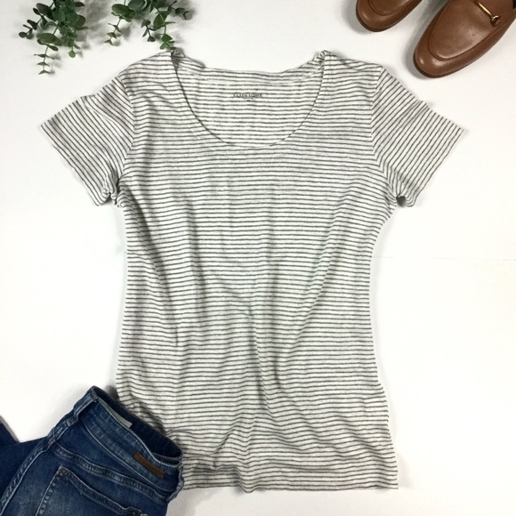 Eileen Fisher Tops - Eileen Fisher 100% Linen Scoop Neck T Shirt Sz XS